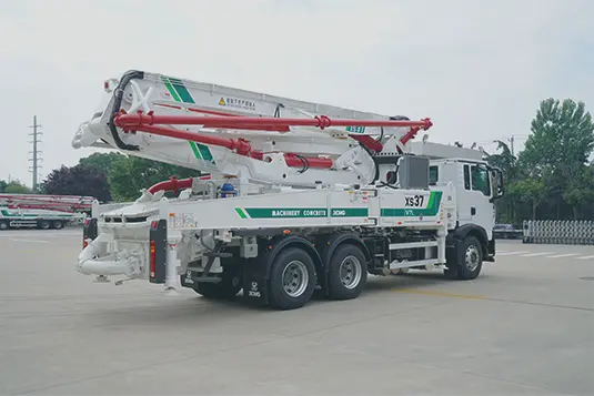 Bomba pluma para concreto