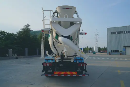 Parte trasera de Mezcladora para concreto XCMG